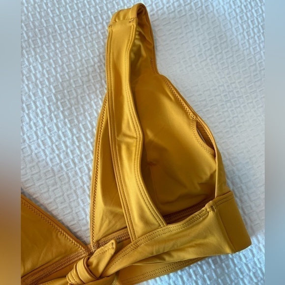 Everlane Swim Triangle Bikini Top In Yellow NWT - Picture 6 of 12